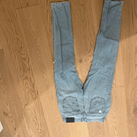 Empire ripped Jeans - Picture 3 of 5